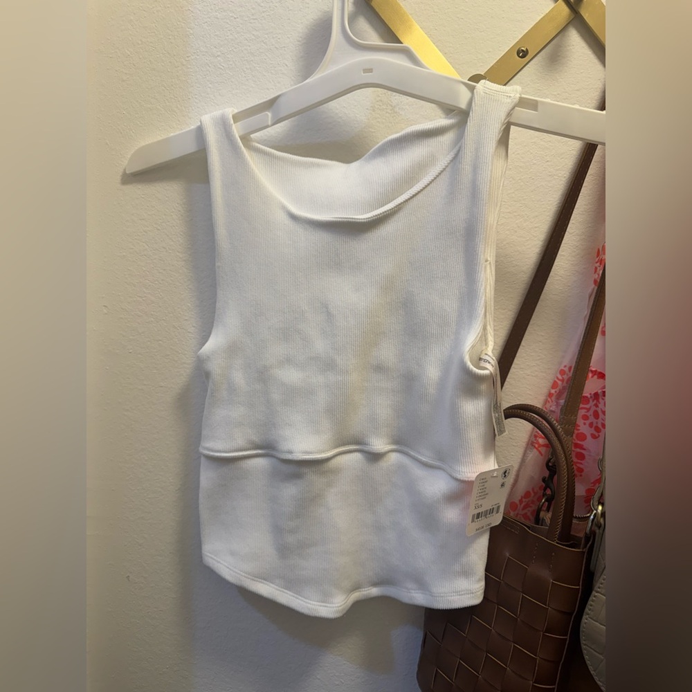 Free People Movement Tank 
New with tags 
Size XS/S
